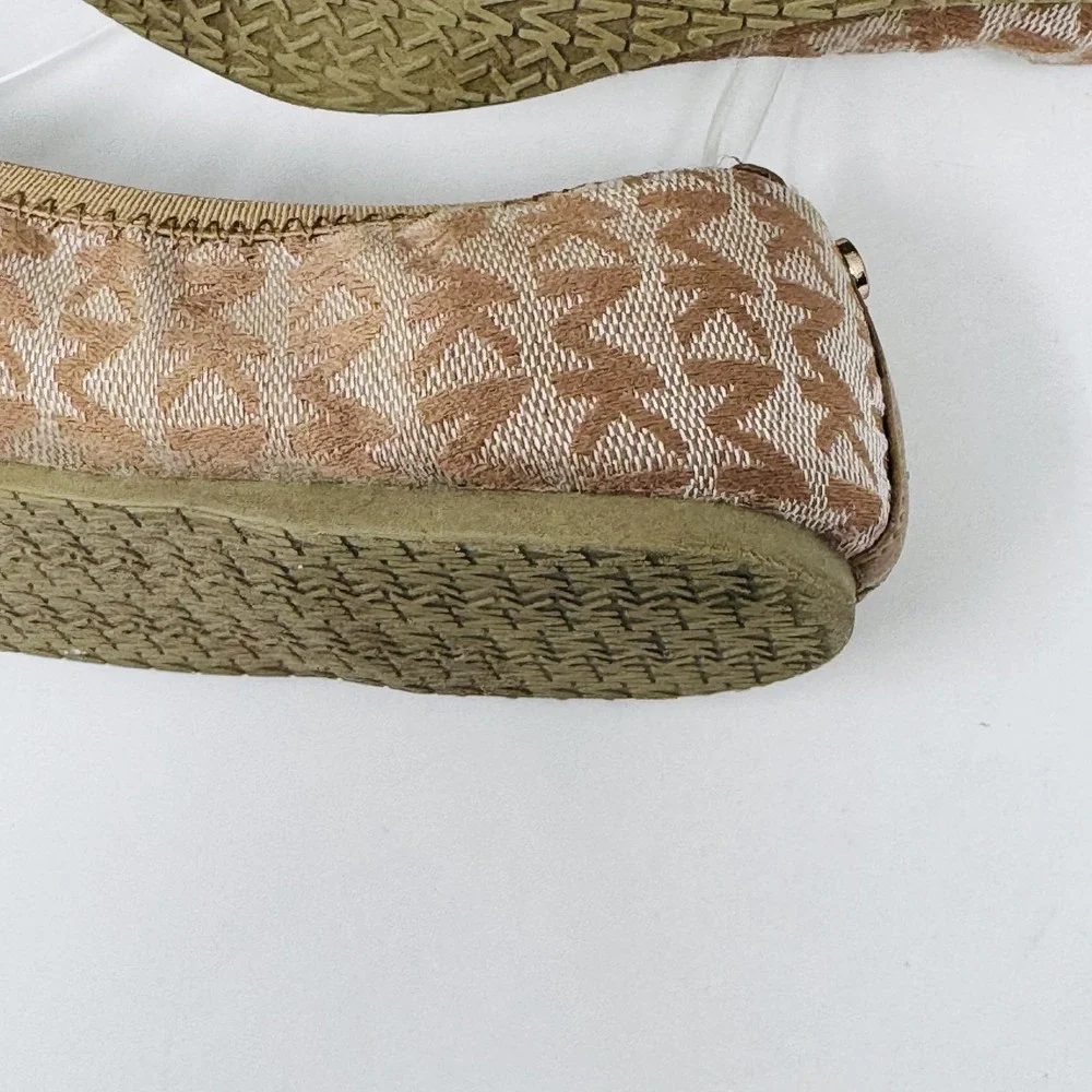 Michael Kors Flats Women's Size 4 Beige Logo Ballet Slip On Bow Shoes